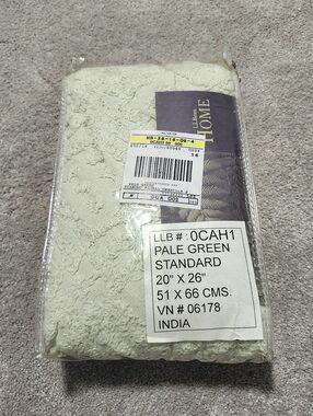 Vintage L.L.Bean Home Pale Green Floral Chenille Sham 20x26